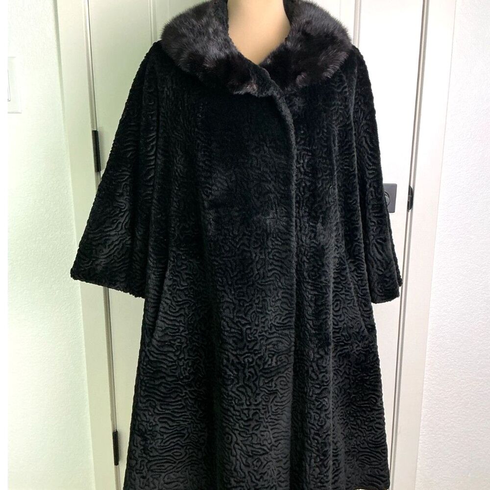 Unbranded Black Persian Lamb Style Swing Coat Cape 3/4 Sleeve Buttons